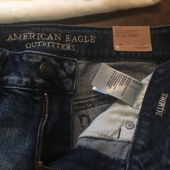 AMERICAN EAGLE SHORTIE SHORTS - Picture 2 of 6